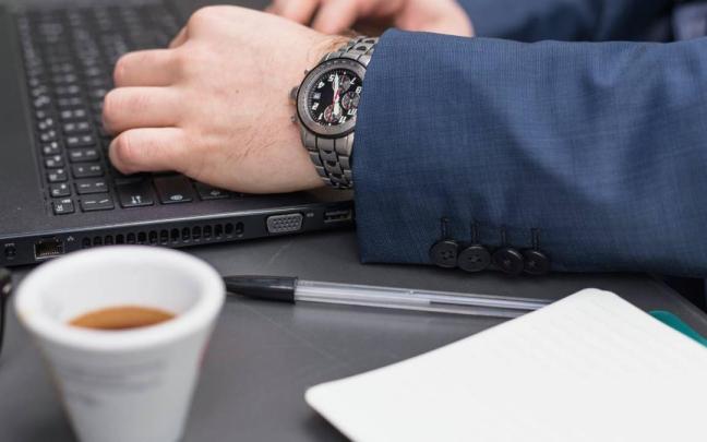 "Si te quedas 15-20 minutos de más en el trabajo, no..."