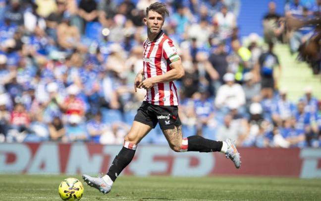 Yeray Álvarez vuelve al campo
