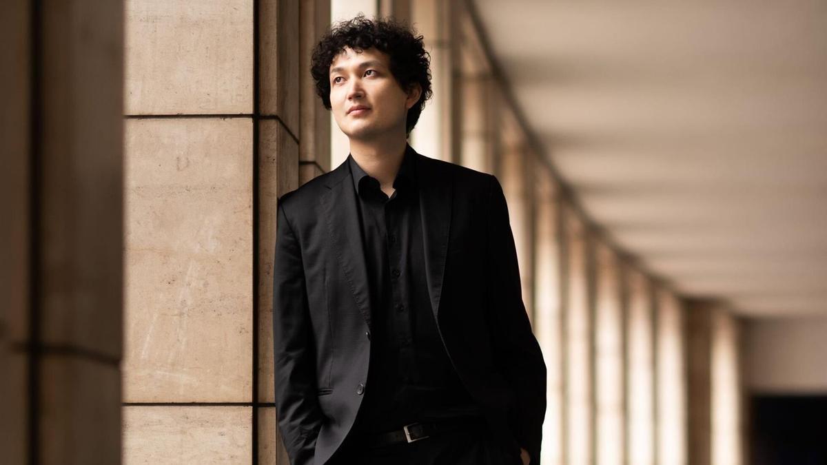Marcel Tadokoro pianista japoniarrak Franz Liszt interpretatuko du asteartean Gasteizen.