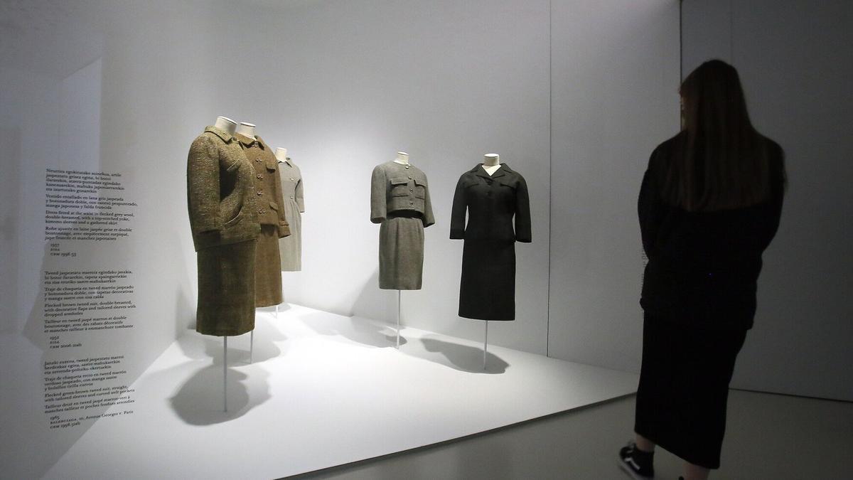 La exposición 'Balenciaga. Carácter' en el Museo Cristóbal Balenciaga.