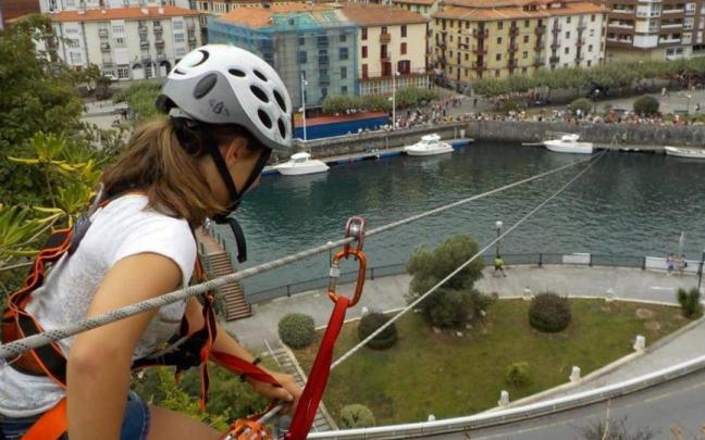 Leaktibai organiza diferentes actividades de entretenimiento sostenible y turismo activo.