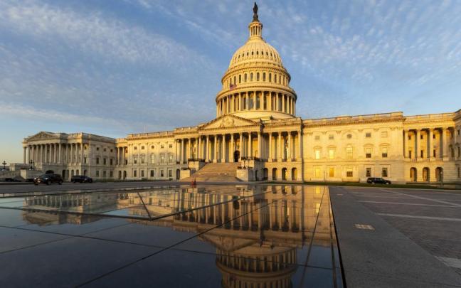 EE.UU. también elegía a un tercio de los miembros del Senado.
