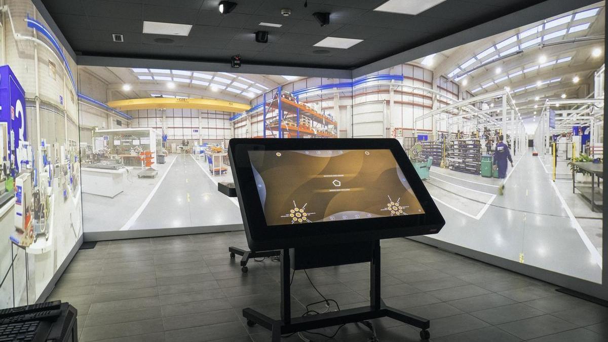 Miguel Altuna ikastetxean 4.0 industriarekin lotutako kontzeptuak eta teknologiak lantzen dituzte eta horren erakusle dira bere punta-puntako instalazioak.
