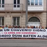 Concentración de 'Ertzainas en Lucha' frente al Parlamento Vasco.