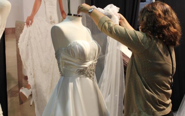 Las demandas de disolución matrimonial se refieren a (separaciones, divorcios y nulidades.