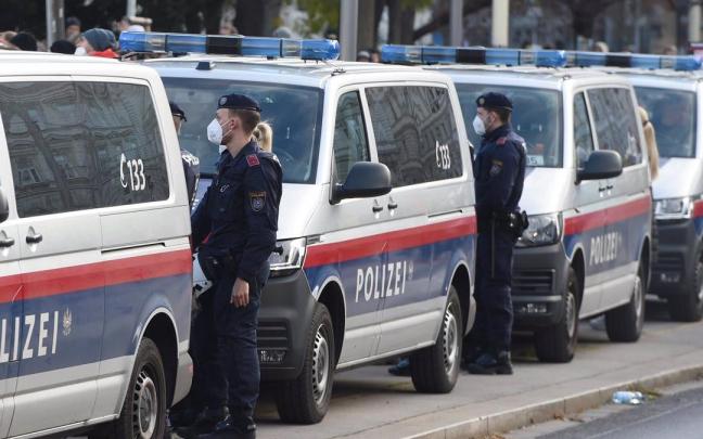 Despliegue de agentes policiales en Viena