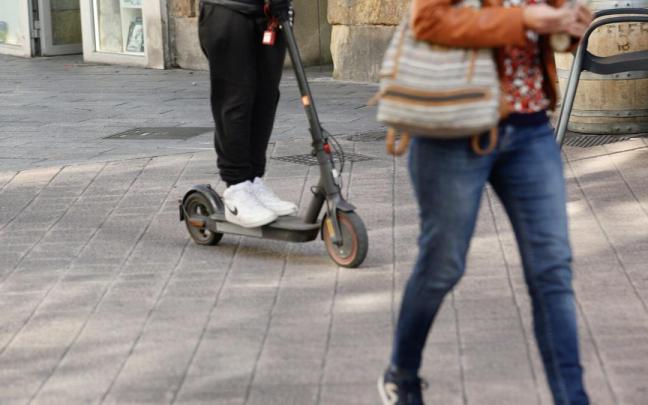 La nueva ordenanza de circulación regulará los patinetes eléctricos.