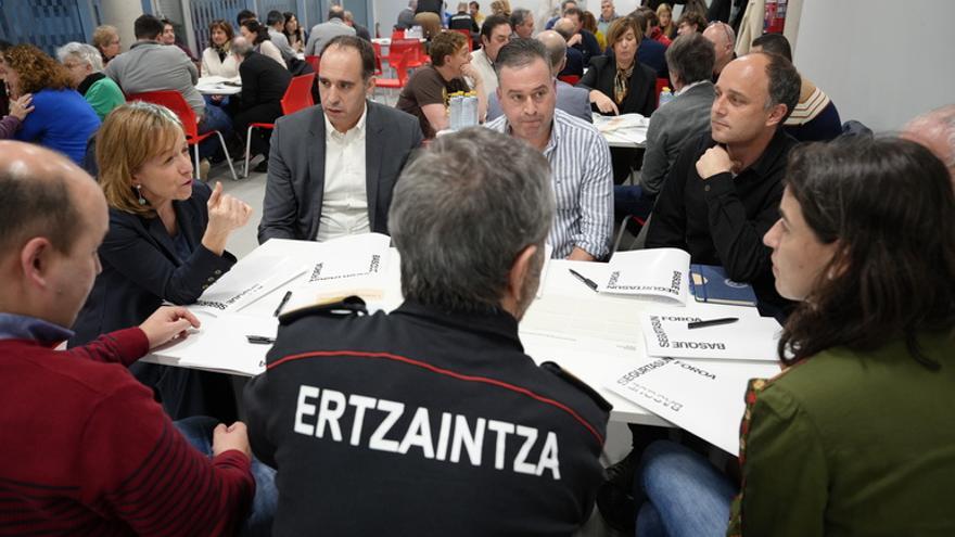 Foto del encuentro de ayer en el Espacio Palmera Montero.