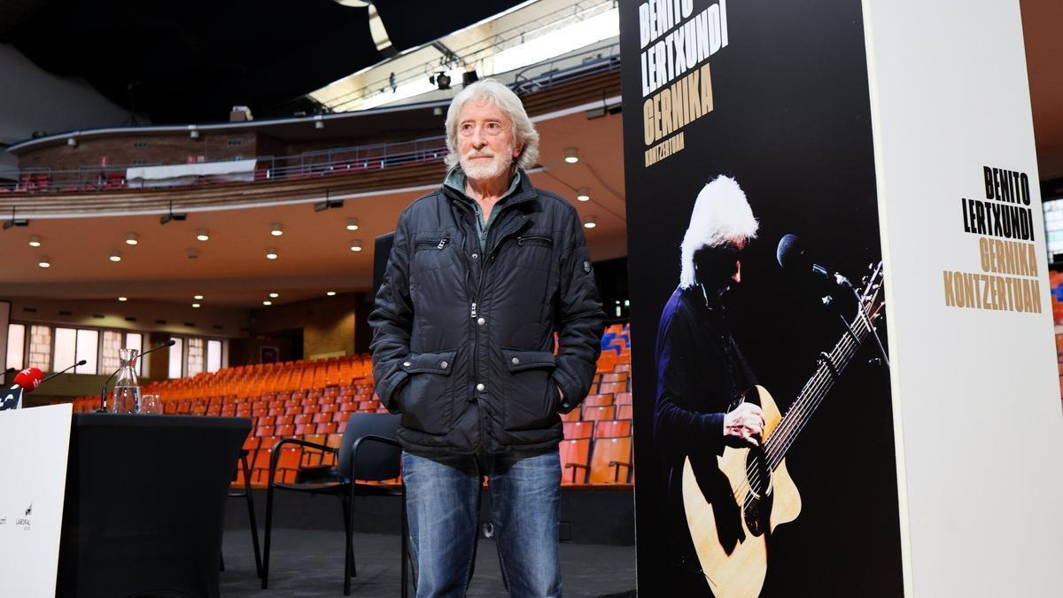 Benito Lertxundi en su despedida