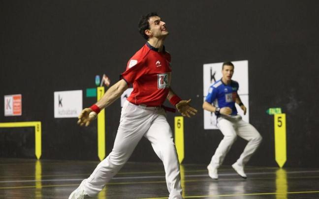 Altuna, en su partido de la pasada jornada frente a Artola.