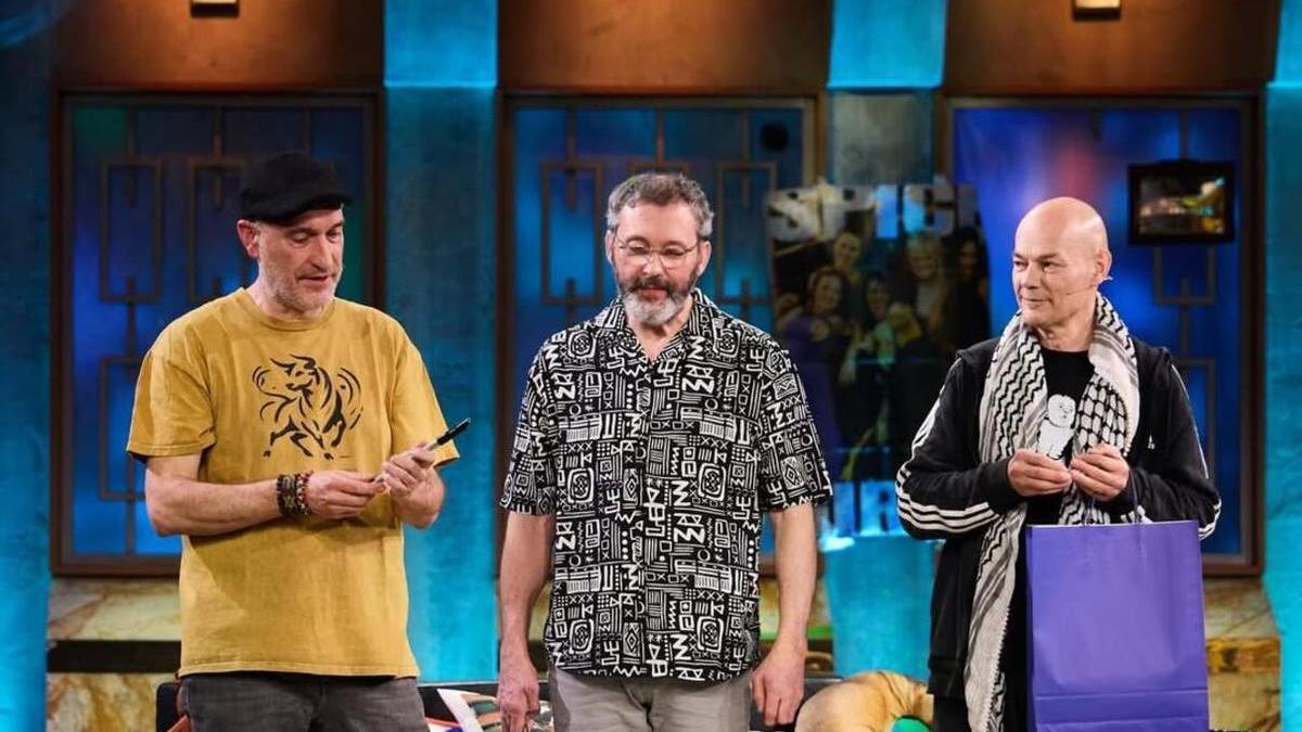 Los integrantes de la banda 'Celtas Cortos', invitados de ayer en 'La Revuelta'