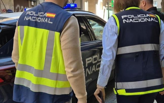 Agentes de Policía Nacional.