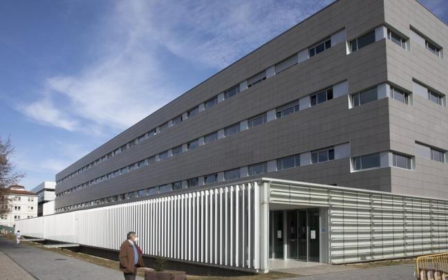Exterior del servicio de Oncología Médica del Hospital Universitario de Navarra. Exterior del servicio de Oncología Médica del Hospital Universitario de Navarra.