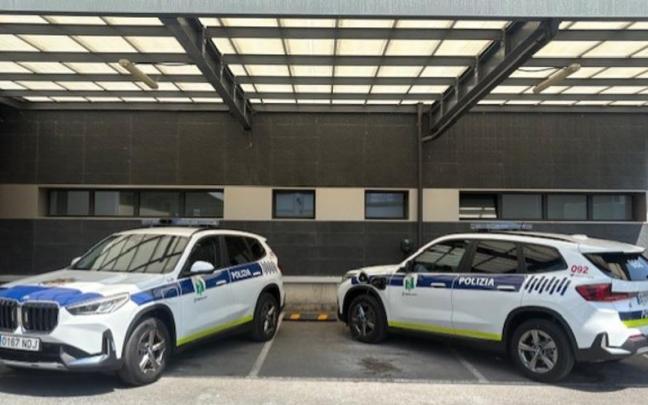 La Policía Local de Basauri renueva su flota con dos vehículos híbridos enchufables