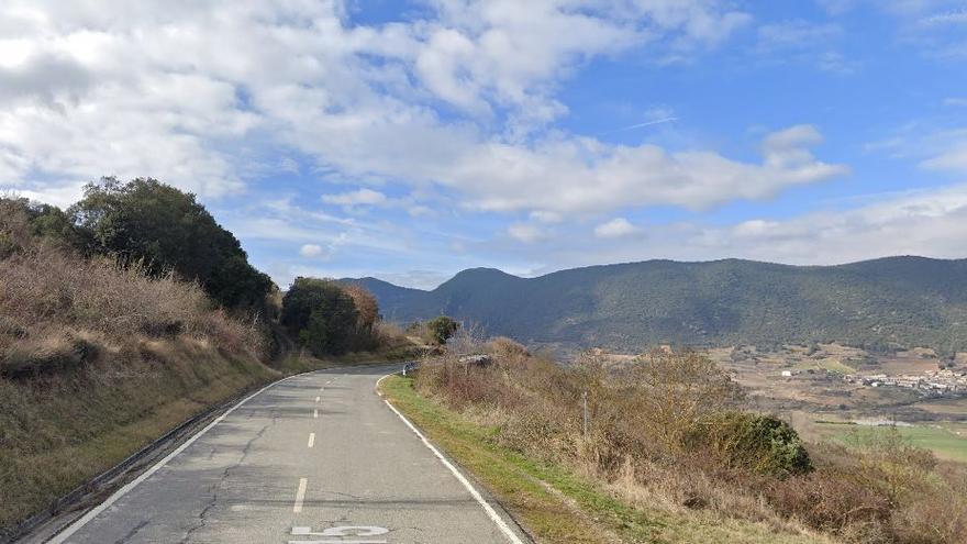 La carretera NA-7015, entre Zizur y Belascoain, donde se produjo el accidente.