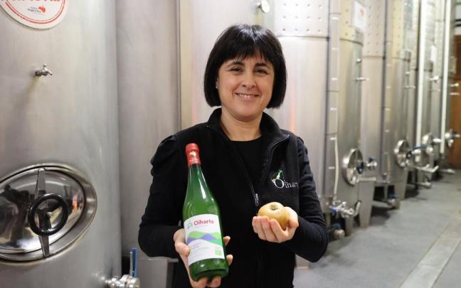 Maite Retolaza, Euskal Sagardoa Jatorri Deiturako lehendakaria eta Oiharte sagardotegiko arduraduna.