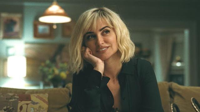 Penélope Cruz, en una escena de "La invitación", dirigida por Olivia Wilde.