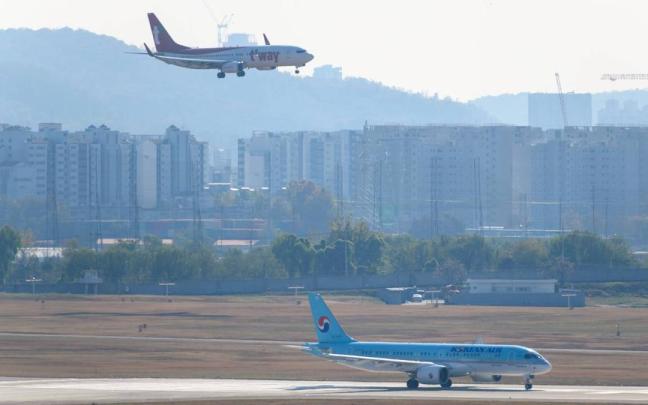 Al menos 124 muertos en un accidente de avión con 181 personas a bordo en Corea del Sur / EP Al menos 124 muertos en un accidente de avión con 181 personas a bordo en Corea del Sur
