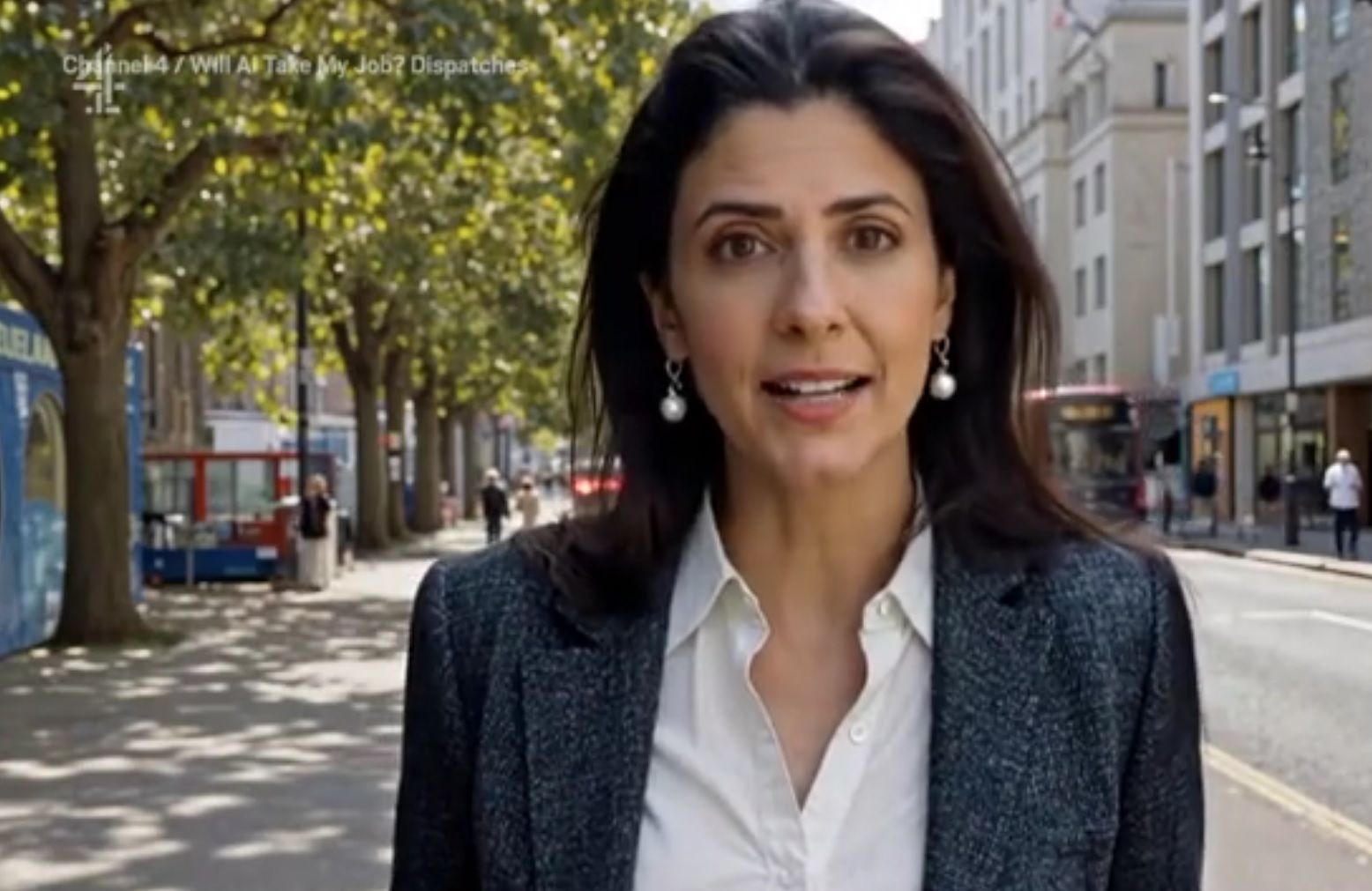 Captura de vídeo del documental conducido por Aisha Gaban en 'Dispatches'.