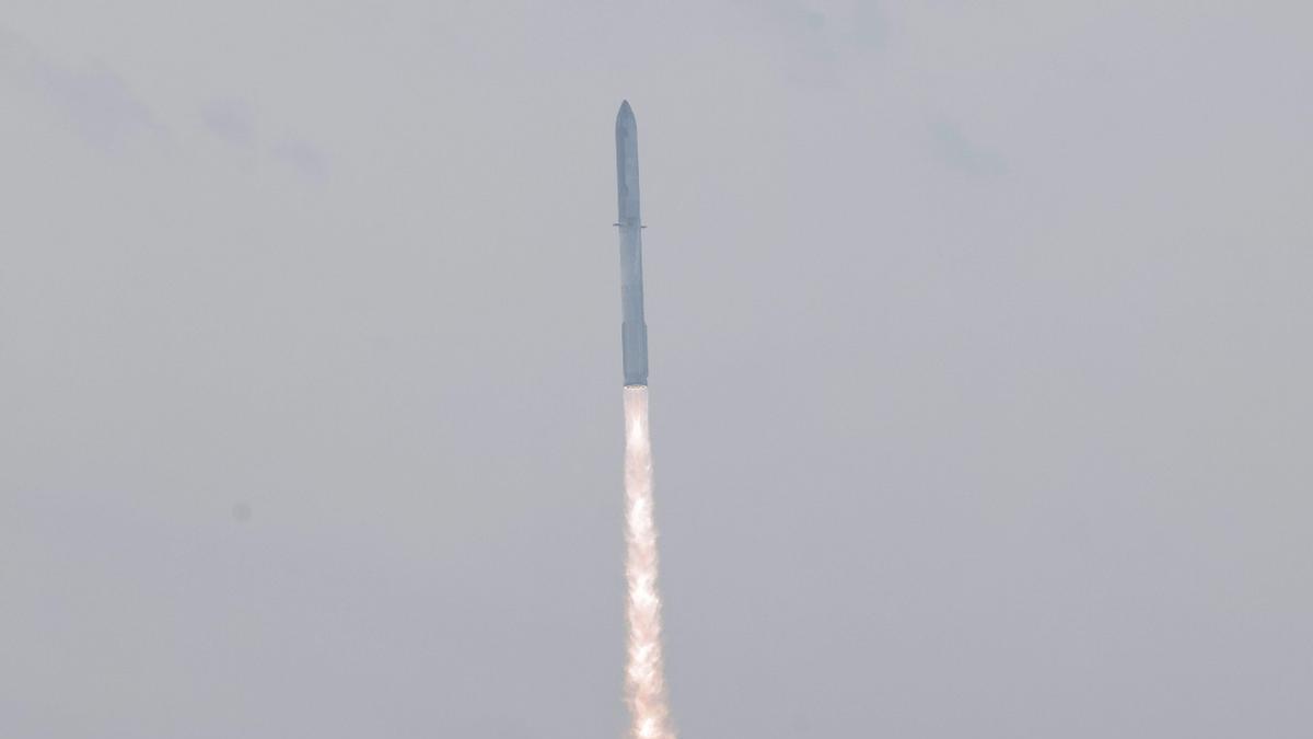 Starship durante el vuelo.