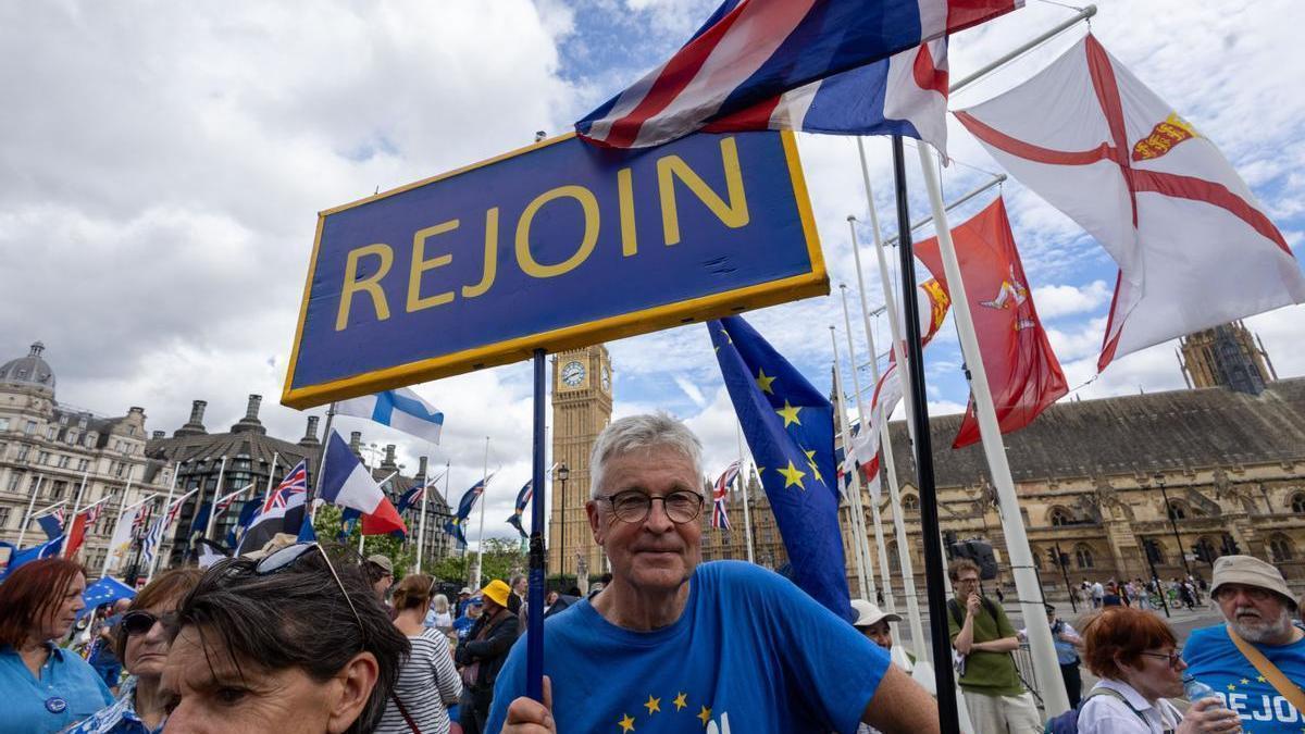 Una manifestación recorrió las calles de Londres el pasado sábado para pedir el reingreso en la UE.