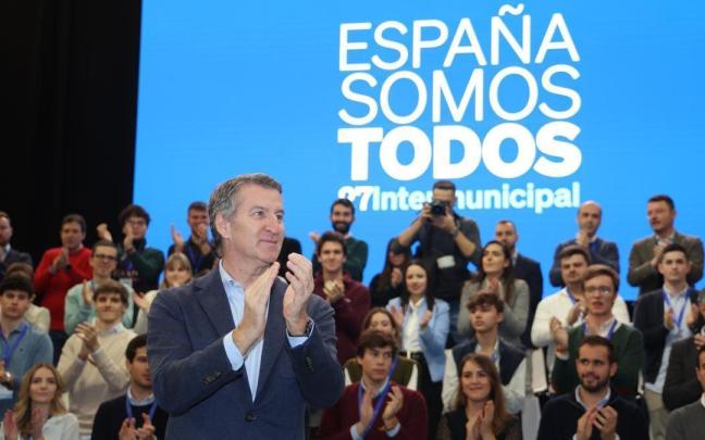 Alberto Núñez Feijóo durante la clausura del XXVII Intermunicipal del PP en Valladolid.