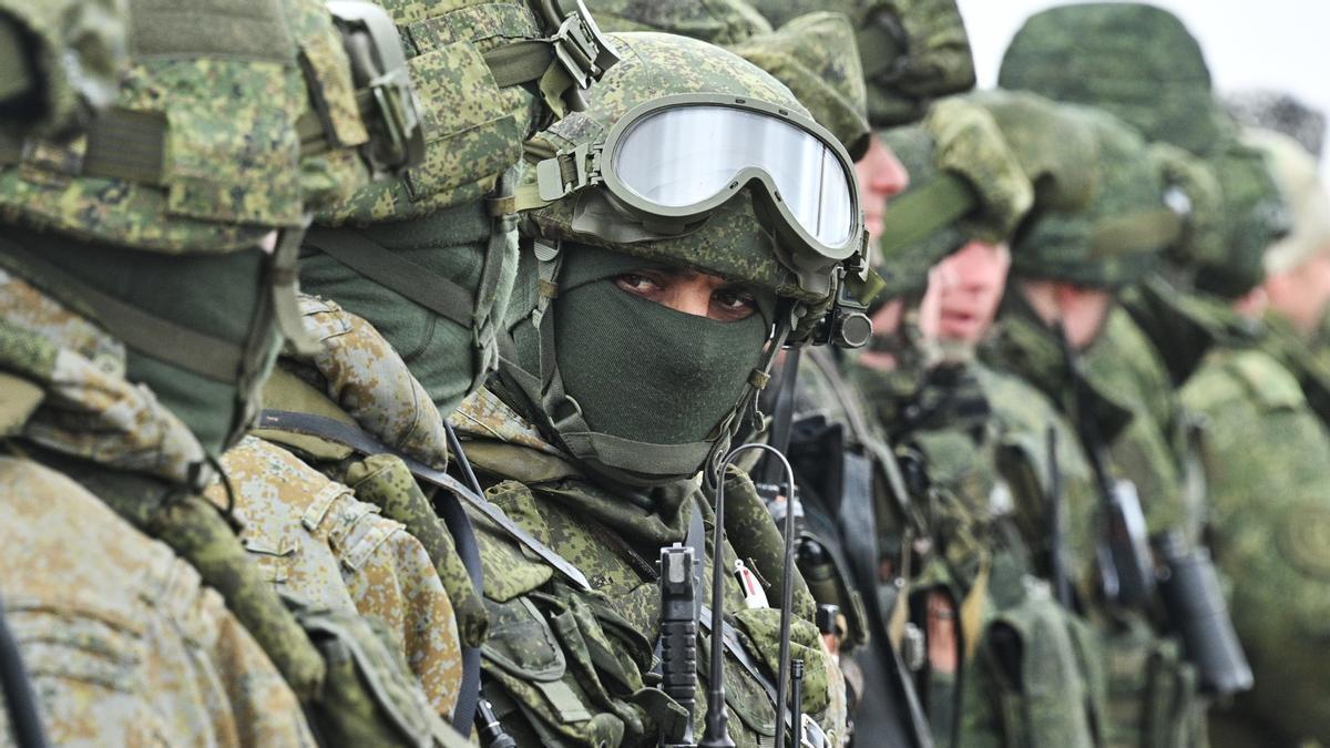 Personal militar ruso en operaciones conjuntas en Bielorrusia.