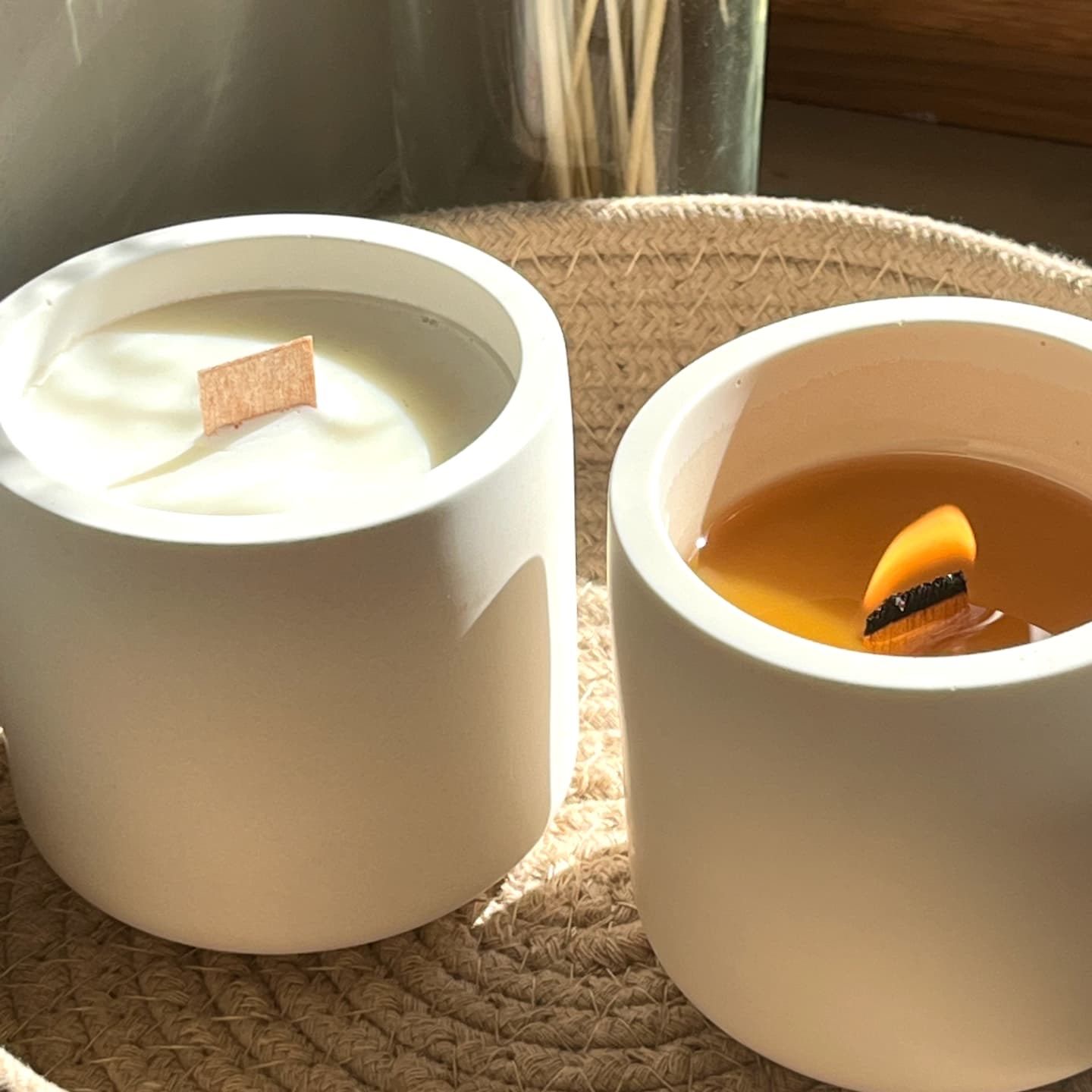 Algunas de las velas de Karama Candle.