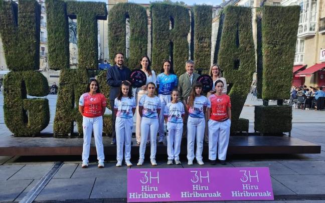 Presentación del Torneo Hiru Hiriburuak de pelota a mano femenina.