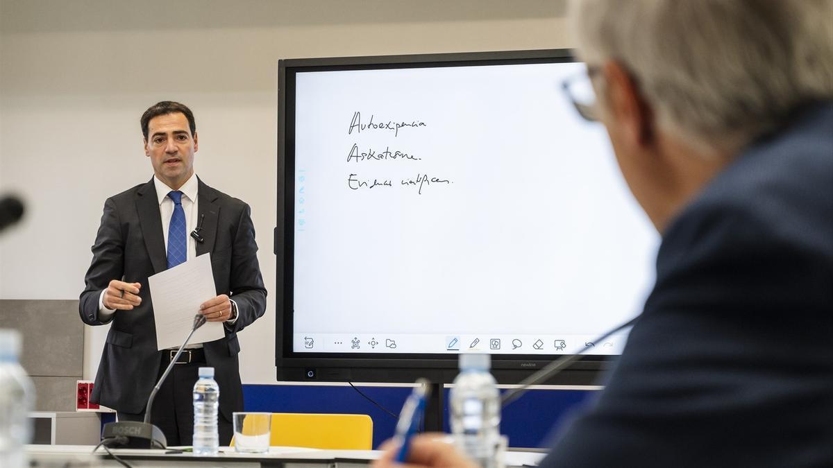 Durante su intervención, el lehendakari ha destacado que "los edificios y recursos de primer nivel son necesarios para hacer realidad el Sistema Educativo Vasco".