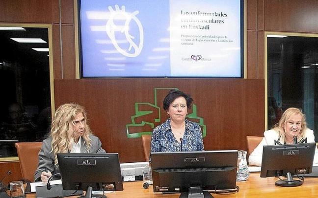 Lerro hauekin batera agertzen den irudian, topaketan egindako irudia. | ARGAZKIA: UTZITA Lerro hauekin batera agertzen den irudian, topaketan egindako irudia. | ARGAZKIA: UTZITA