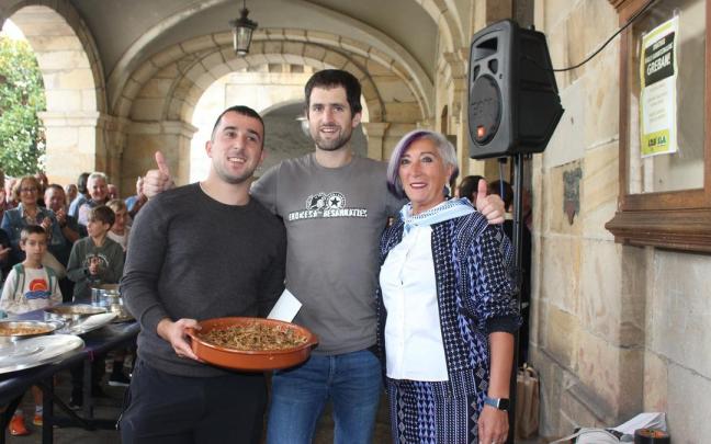 El concurso de sopas de ajo de Oñati, en imágenes
