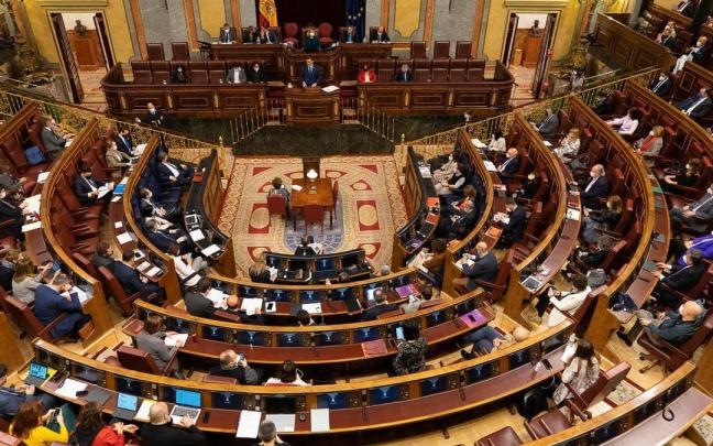 Percibirán 81 céntimos por cada voto al Congreso que se traduzca en escaños y otros 32 céntimos por papeleta al Senado que logre representación. Percibirán 81 céntimos por cada voto al Congreso que se traduzca en escaños y otros 32 céntimos por papeleta al Senado que logre representación.