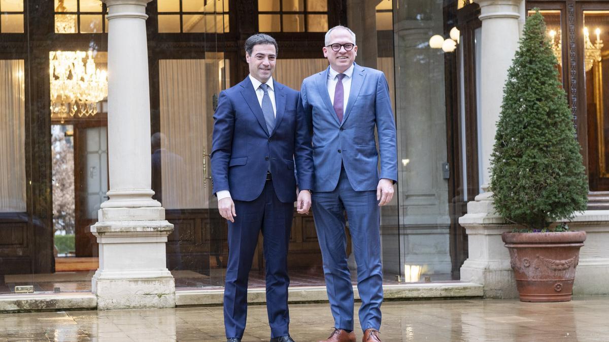 El lehendakari Pradales se reunió ayer en Ajuria Enea con el ministro-presidente de Flandes, Matthias Diependaele.