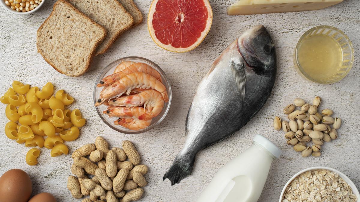 Frutos secos, mariscos, lácteos, huevos y pan, posibles alérgenos.