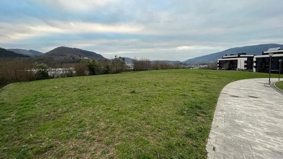 La parcela de Oinaurre donde Osakidetza construirá el tercer ambulatorio de Irun