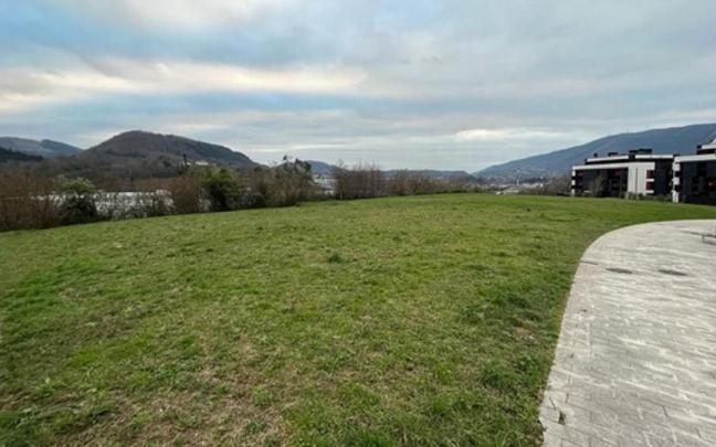 La parcela de Oinaurre donde Osakidetza construirá el tercer ambulatorio de Irun