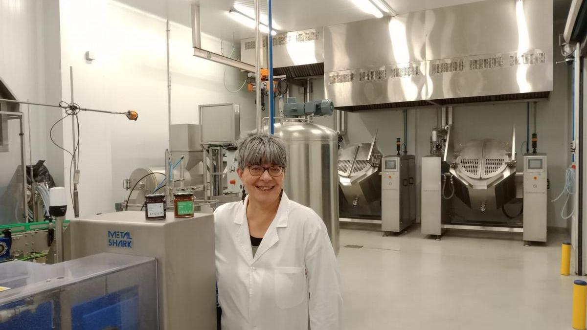 Susana Aiastui, en las instalaciones de la nueva planta productiva de Eskoriatza.