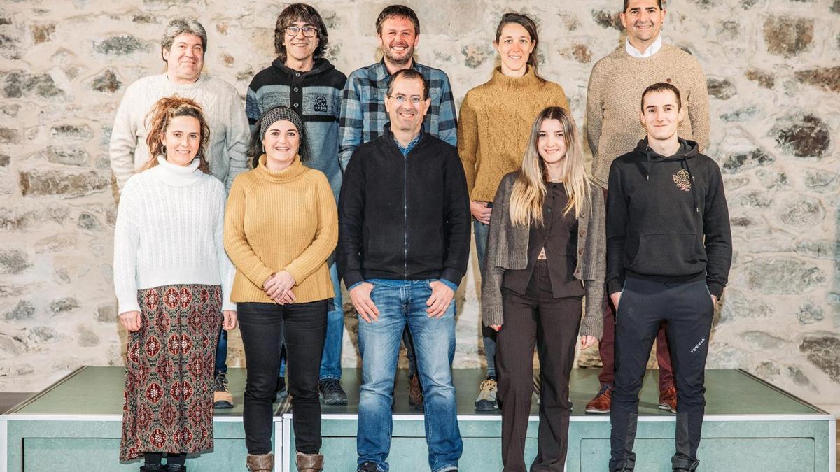 Miembros de la comunidad de energías renovables Esnargi.