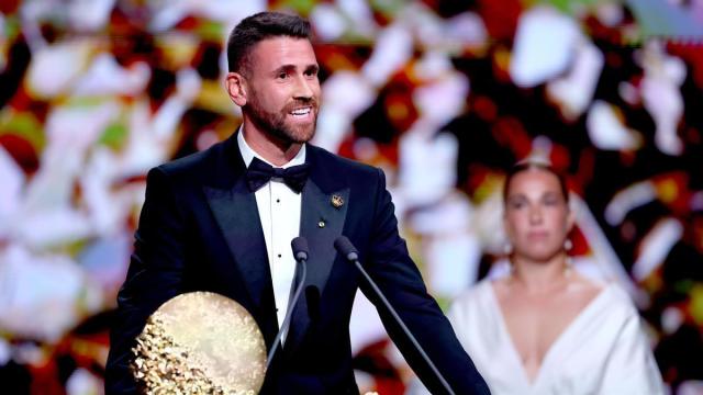 Unai Simón, elegido el mejor portero del mundo al recibir el Trofeo Yashin 2026