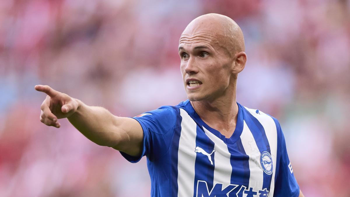 Jon Guridi, en un partido con el Alavés