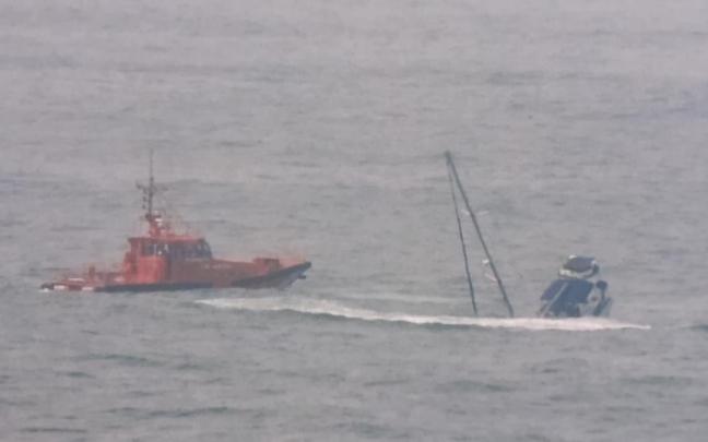 Hundimiento del velero Idem tras interacción con orcas frente a Estaca de Bares.