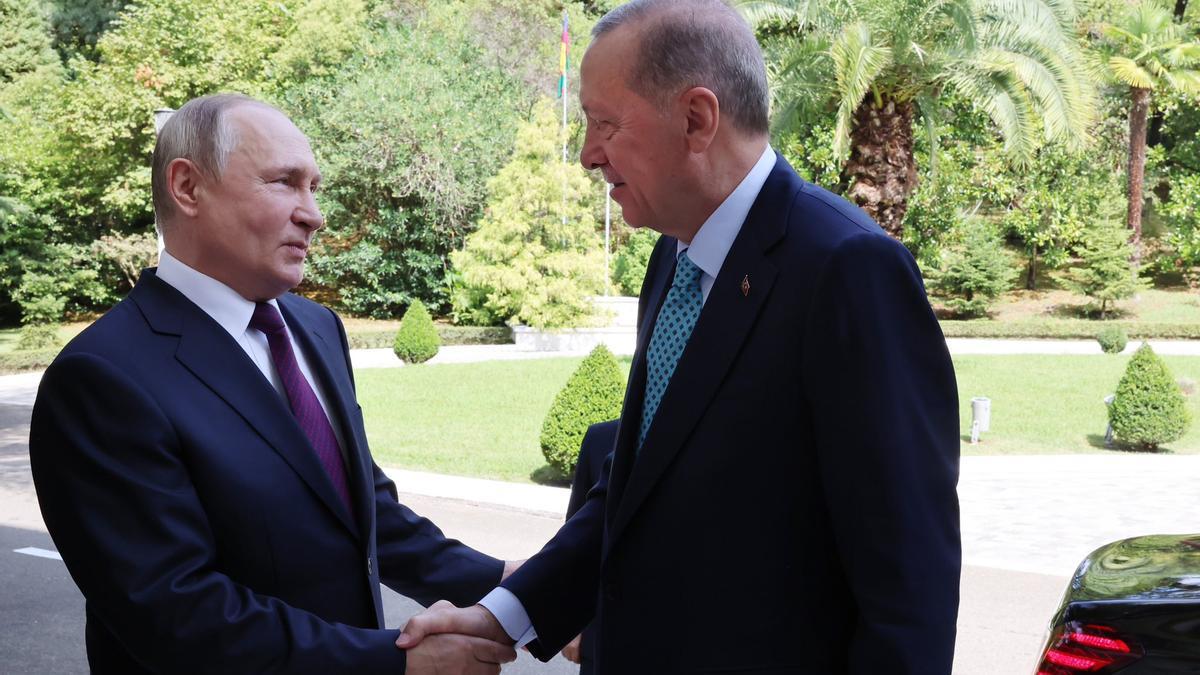 Reunión entre Erdogan y Putin en Sochi.