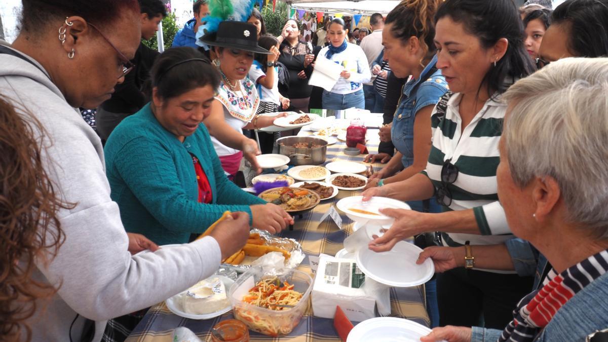 La gastronomía volverá a tener un papel destacado en la Feria Intercultural de Azkoitia, con platos de distintos rincones del mundo para degustar.