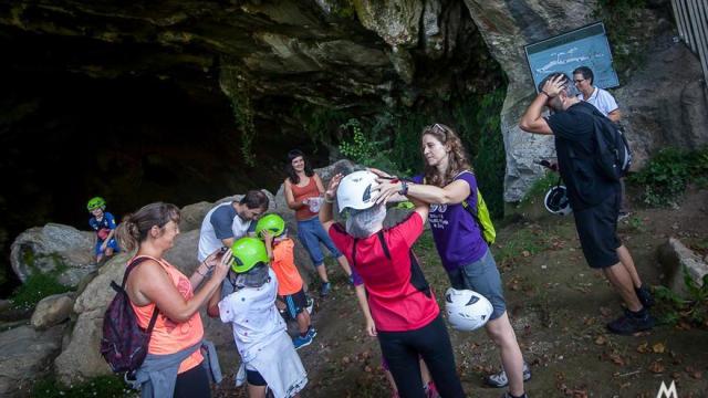 Una visita a las cuevas de Aizpitarte