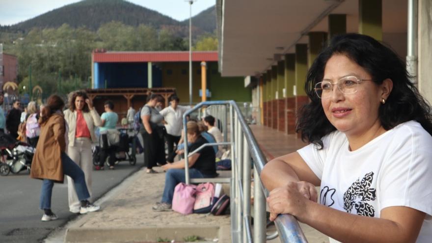 Albertina Apaza es el rostro que da vida al mes de mayo en el calendario