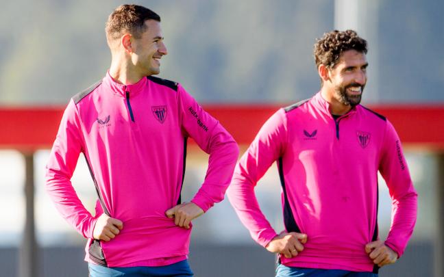 Gorka Guruzeta y Raúl García en un entrenamiento / Athletic Club Gorka Guruzeta y Raúl García en un entrenamiento / Athletic Club