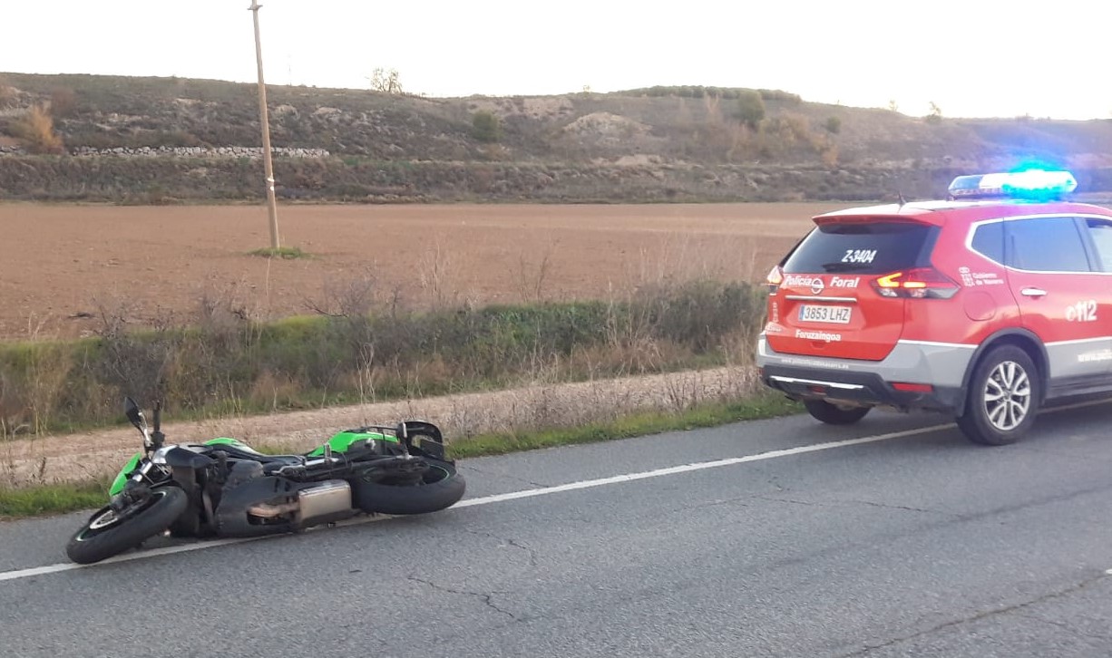 Imagen del siniestro ocurrido en Mendavia en el que un motorista ha resultado herido muy grave. Foto: Policía Foral