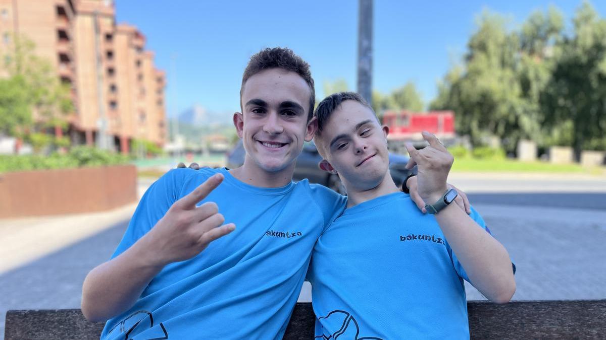 Luken Usabiaga y Hodei Barandiaran, usuarios de Bakuntza.