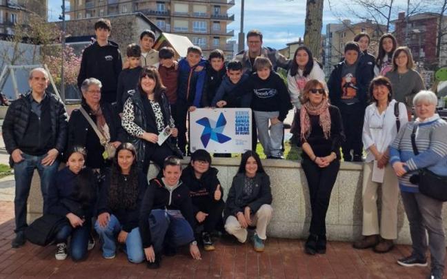 Egitasmoan parte hartu duten bizilagunak.